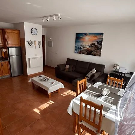 Alta Mar En Oasis Tenerife Sur *