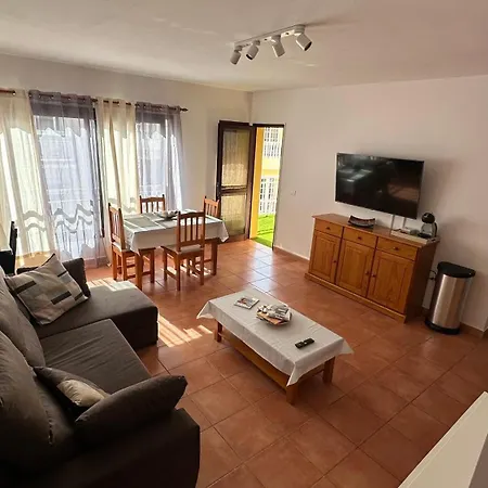 Alta Mar En Oasis Tenerife Sur Apartamento Playa de San Juan (Tenerife)