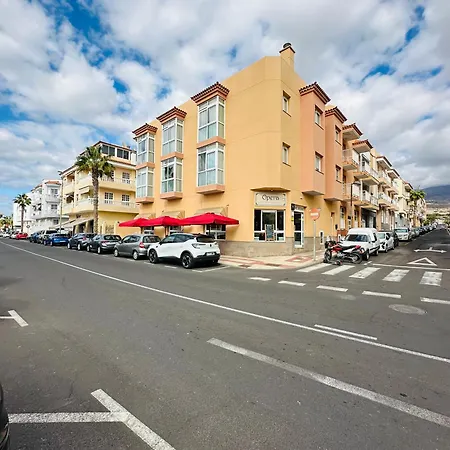 Alta Mar En Oasis Tenerife Sur